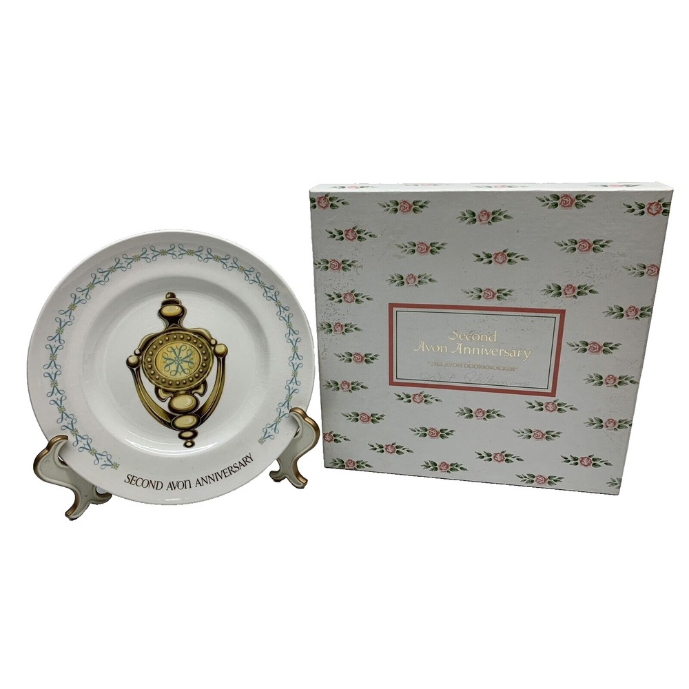Avon Vintage 2nd Anniversary "The Avon Door‎ knocker" Plate